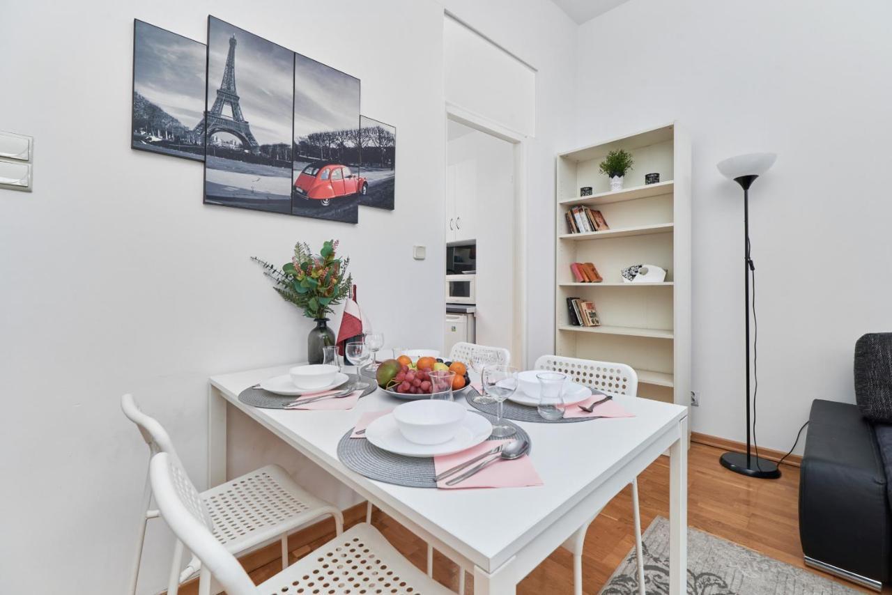 Rynek Apartment The Heart Of The City By Noclegi Renters Vratislav Exteriér fotografie